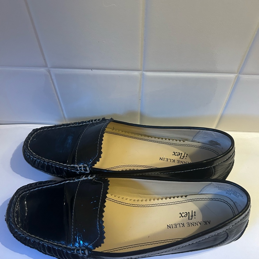 Anne Klein Black Loafers Size 8m